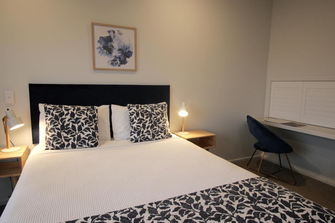 Alpine Lake Motel Таупо Экстерьер фото