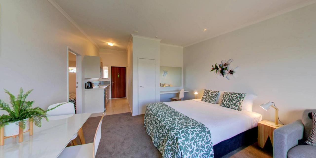 Alpine Lake Motel Таупо Экстерьер фото